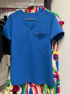 Figs Blue V-Neck Scrub Top with Multicolor Trim SIZE SMALL